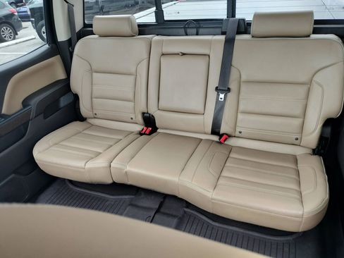 Used 2017 GMC Sierra 1500 Denali w/ Denali Ultimate Package AWD/4WD image 22