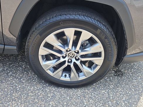 Used 2023 Toyota RAV4 XLE Premium AWD/4WD image 10