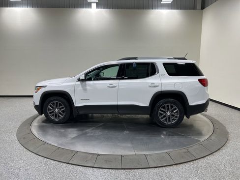 Used 2019 GMC Acadia SLT image 9
