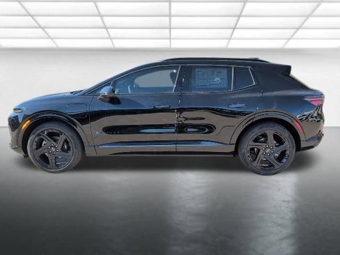 New 2026 Chevrolet Equinox EV RS image 31