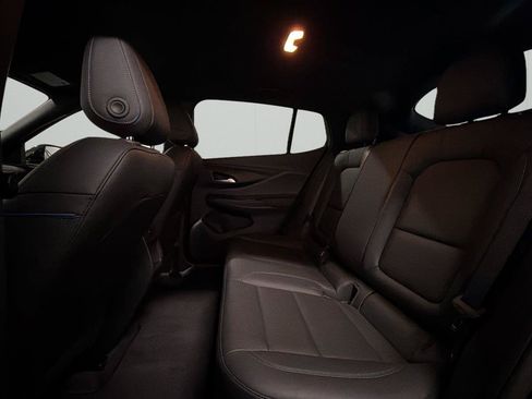 Used 2025 Buick Envista Sport Touring FWD image 11