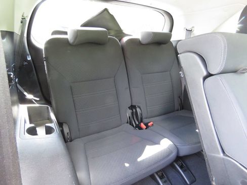 Used 2017 Kia Sorento AWD w/ LX V6 Convenience Package image 16