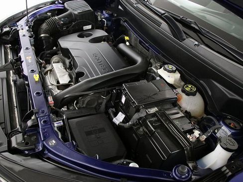 Used 2023 Chevrolet Equinox LS w/ LS Convenience Package image 36