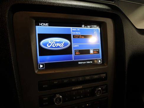 Used 2014 Ford Mustang Shelby GT500 w/ Equipment Group 821A image 22