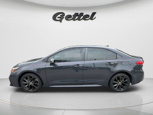 Certified 2024 Toyota Corolla SE w/ SE Premium Package FWD image 8