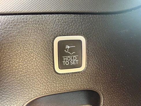 Used 2023 Jeep Wagoneer Series II image 22