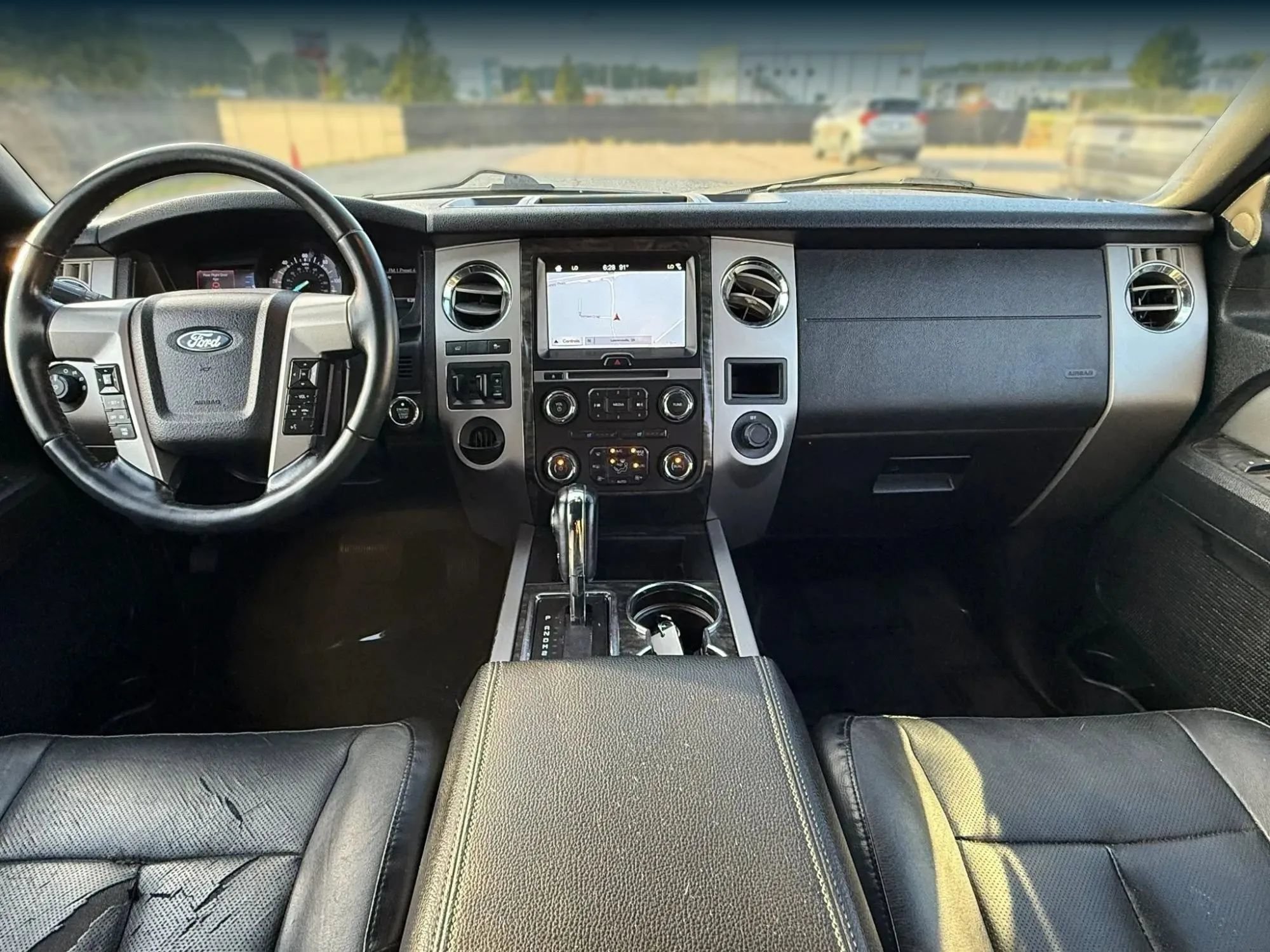 Used 2017 Ford Expedition EL Limited RWD image 3