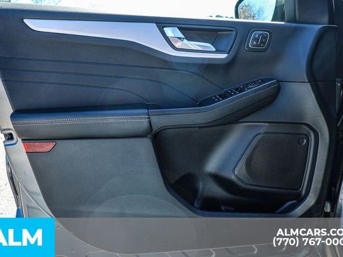 Used 2025 Ford Escape Platinum image 48