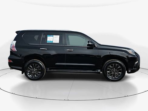 Used 2020 Lexus GX 460 Premium image 3