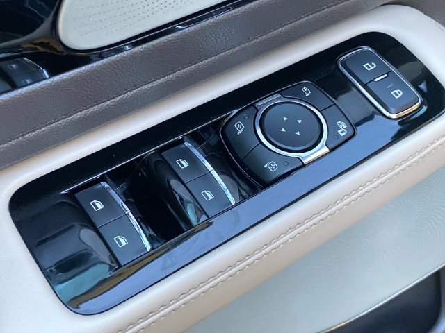 Certified 2021 Lincoln Aviator Reserve w/ Equipment Group 201A AWD/4WD image 14