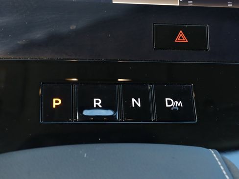 Certified 2025 INFINITI QX80 Luxe image 33