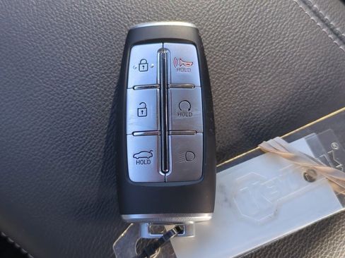 Used 2023 Genesis G70 2.0T AWD/4WD image 24