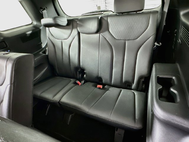 Used 2020 Hyundai Palisade SEL FWD image 12