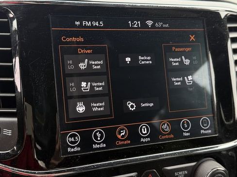 Used 2019 Jeep Grand Cherokee Overland AWD/4WD image 22