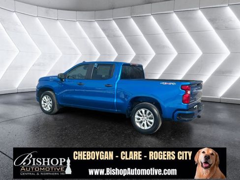 Used 2023 Chevrolet Silverado 1500 Custom image 17