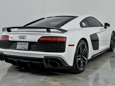 Used 2020 Audi R8 V10 performance image 12