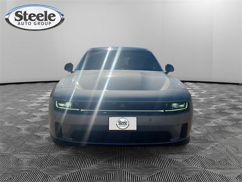 Used 2024 Dodge Charger R/T w/ Plus Group image 8