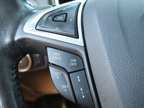 Used 2014 Ford Fusion Titanium FWD image 9
