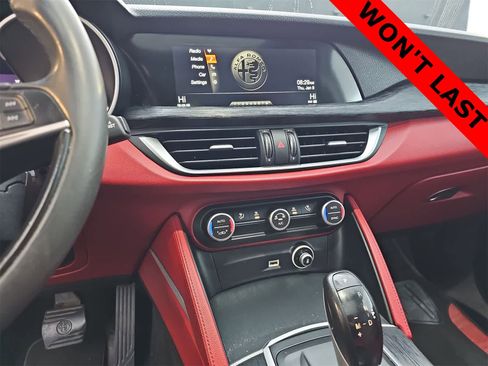 Used 2019 Alfa Romeo Stelvio w/ Nero Edizione image 19