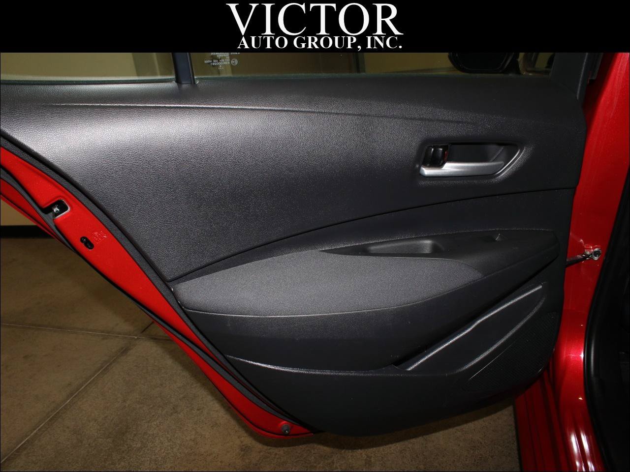 Used 2021 Toyota Corolla LE FWD image 24