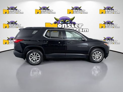 Used 2021 Chevrolet Traverse LT AWD/4WD image 4
