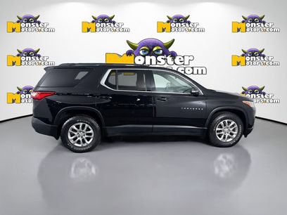 Used 2021 Chevrolet Traverse LT