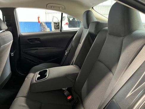 Used 2024 Toyota Corolla LE FWD image 18