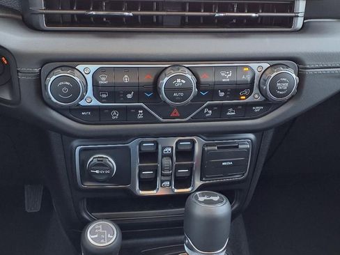 New 2025 Jeep Wrangler Sahara image 16