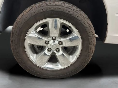 Used 2017 RAM 1500 Big Horn RWD image 30