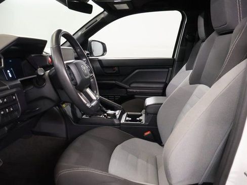 Used 2025 Toyota 4Runner TRD Sport image 12