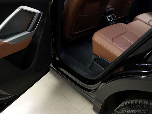 Used 2020 Audi Q3 2.0T Premium w/ Convenience Package image 26