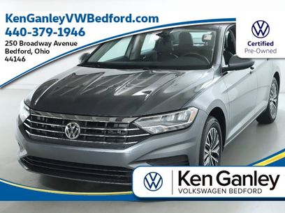 Used 2021 Volkswagen Jetta SE w/ SE Cold Weather Package