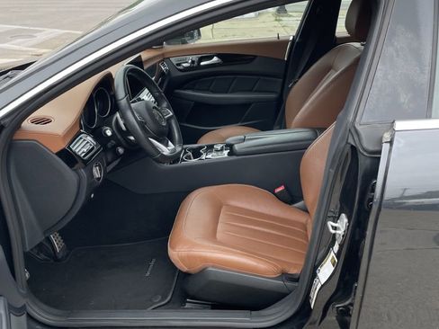 Used 2018 Mercedes-Benz CLS 550 4MATIC image 4