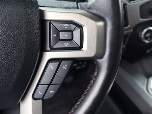 Used 2022 Ford F250 Platinum AWD/4WD image 15