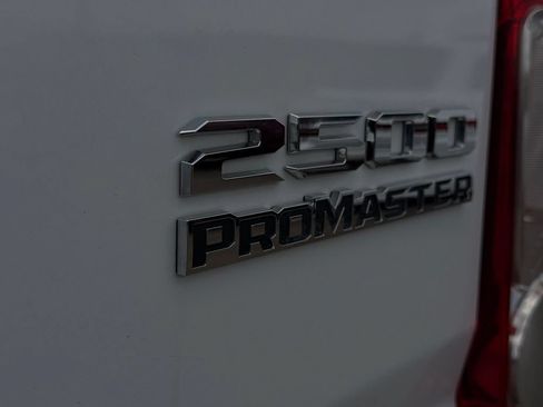 Used 2025 RAM ProMaster 2500 w/ U-Haul Equipment Group FWD image 10