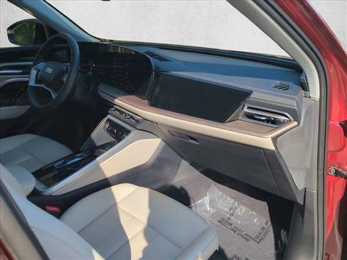 Certified 2025 Audi Q5 Premium Plus w/ Premium Plus image 26