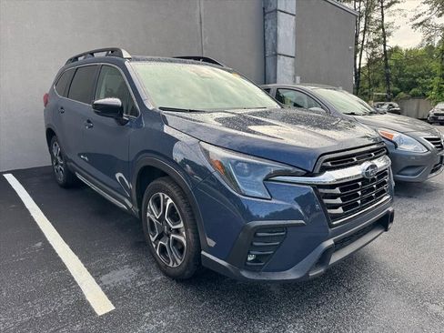 Used 2024 Subaru Ascent Limited w/ Technology Package AWD/4WD image 1