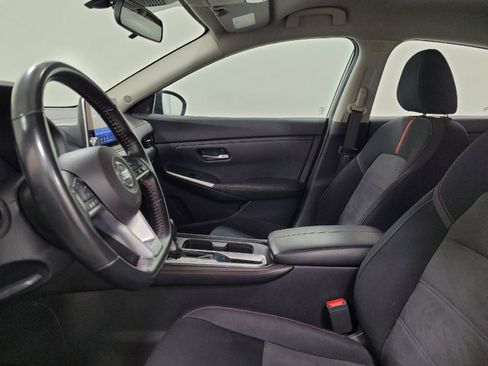 Used 2022 Nissan Sentra SR w/ Midnight Edition FWD image 17