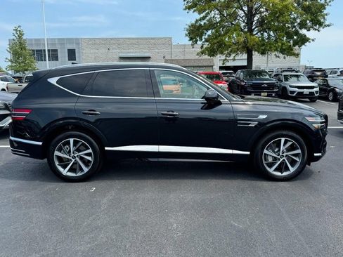 Certified 2026 Genesis GV80 2.5T Select AWD/4WD image 2