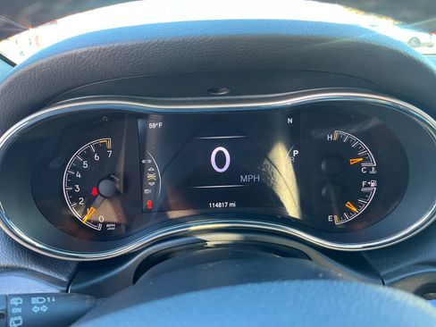 Used 2015 Jeep Grand Cherokee Laredo w/ Quick Order Package 23E image 10