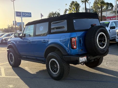 Certified 2023 Ford Bronco Outer Banks w/ Sasquatch Package image 5