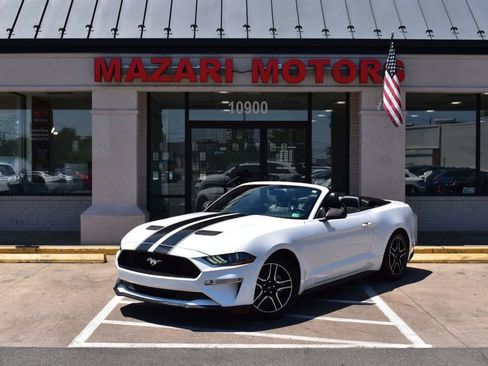 Used 2020 Ford Mustang Premium RWD image 2