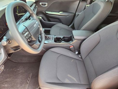 New 2026 Kia K4 FWD image 9