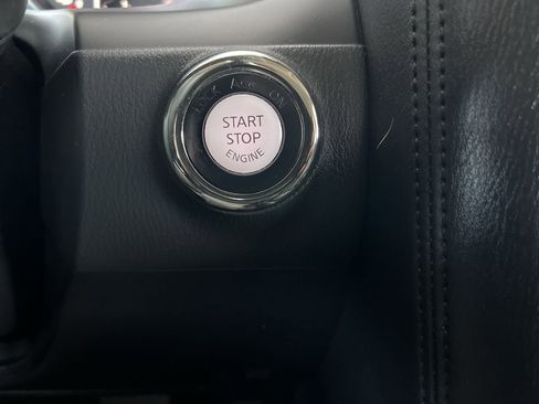 Used 2021 Nissan Armada SV image 42