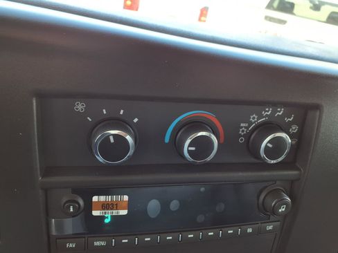 New 2026 GMC Savana 4500 w/ Power Convenience Package image 7