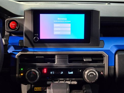 Used 2025 Toyota 4Runner TRD Off-Road image 16