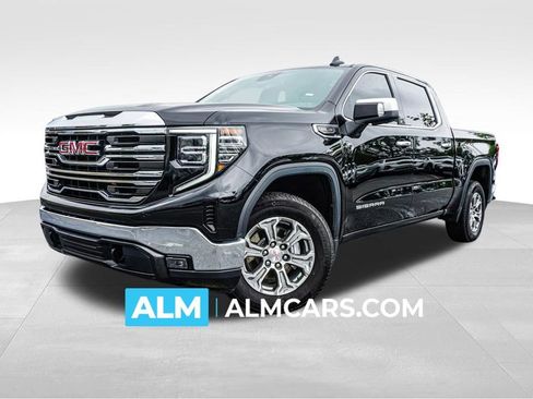 Used 2025 GMC Sierra 1500 SLT RWD image 1