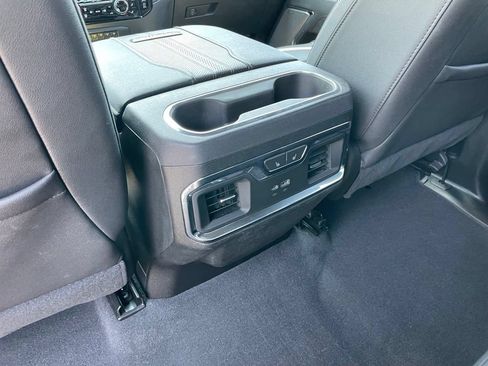 Used 2024 Chevrolet Silverado 2500 High Country AWD/4WD image 8