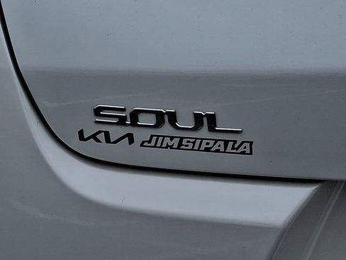 Used 2023 Kia Soul GT-Line w/ GT-Line Technology Package FWD image 30
