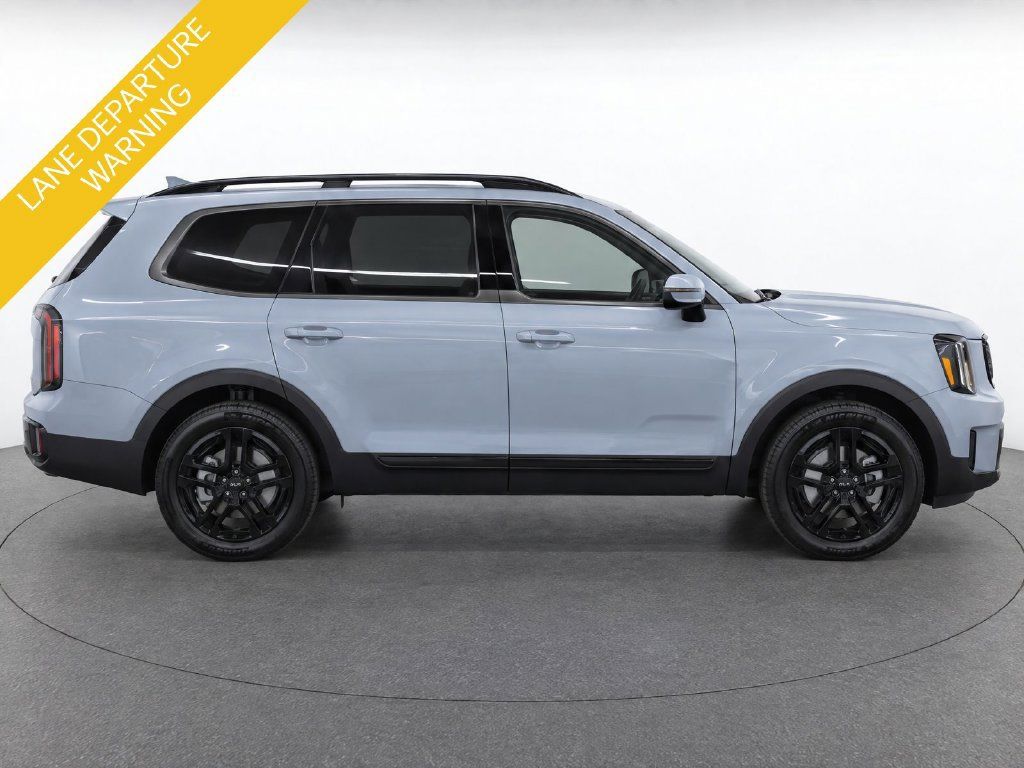 Certified 2025 Kia Telluride SX Prestige X-Line AWD/4WD image 9